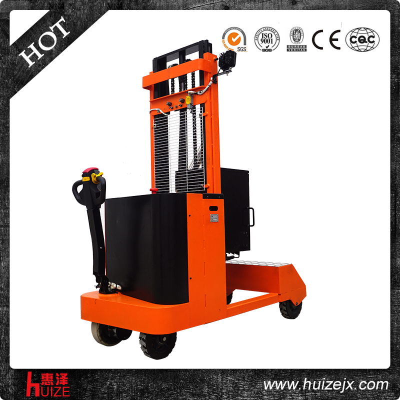 鐵路專(zhuān)用火車(chē)頭全電動(dòng)加沙車(chē) 鐵路專(zhuān)用火車(chē)頭全電動(dòng)加沙車(chē)